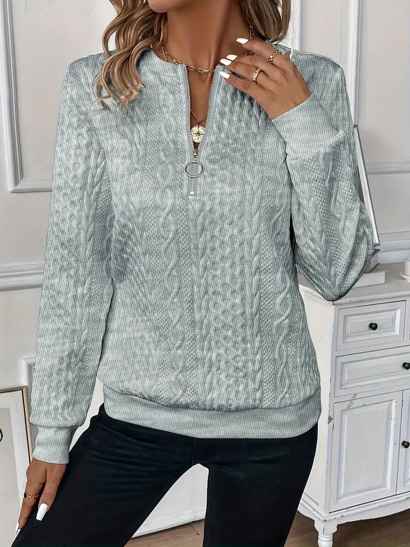 Irma | Elegant zip-up sweater for comfort and style
